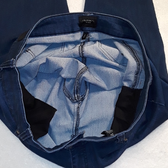 Celebrity Pink High-Rise Ankle Skinny Jeans. Women's Plus Size: W20x29L. - Picture 8 of 9